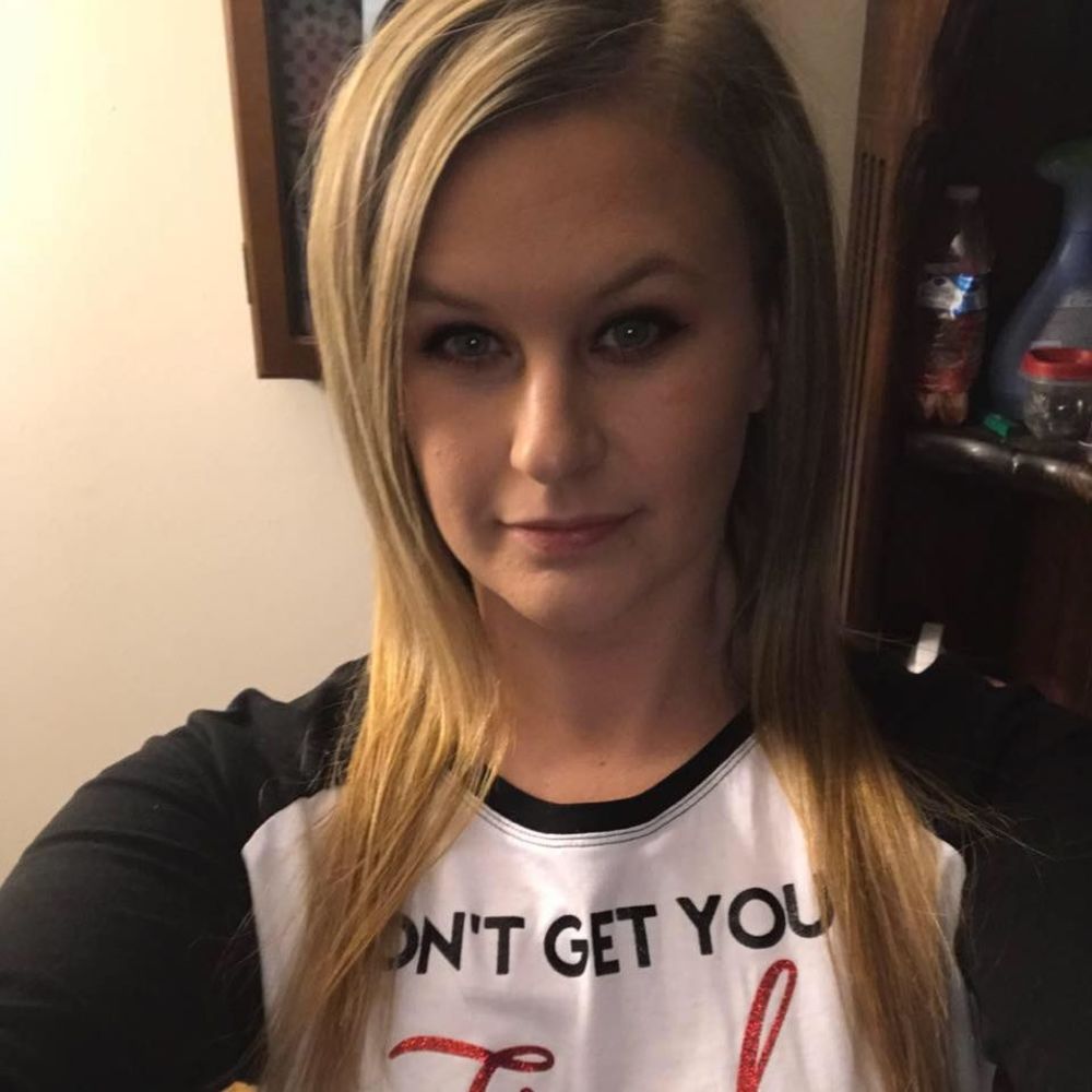 Meet your Posher, Cierra